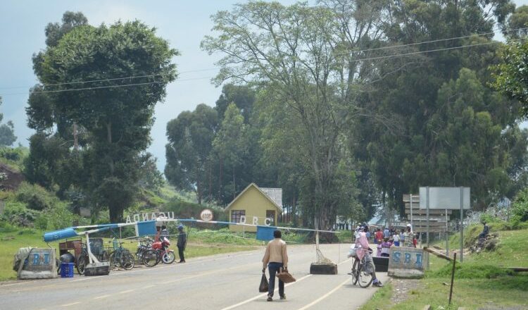 Guerre dans l’Est de la RDC : le très stratégique poste frontalier d’Ishasha sous contrôle des éléments M23