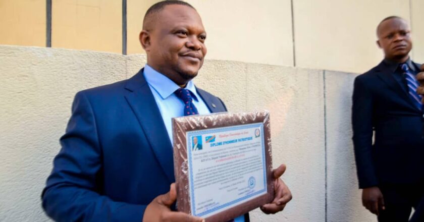 RDC : Le député national Atsongya Kiyaya Elvis élevé au rang d’Ambassadeur de la Paix