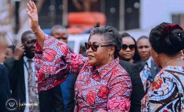 À Kolwezi, Judith Suminwa pose les jalons d’un partenariat renforcé entre Kinshasa et le Lualaba